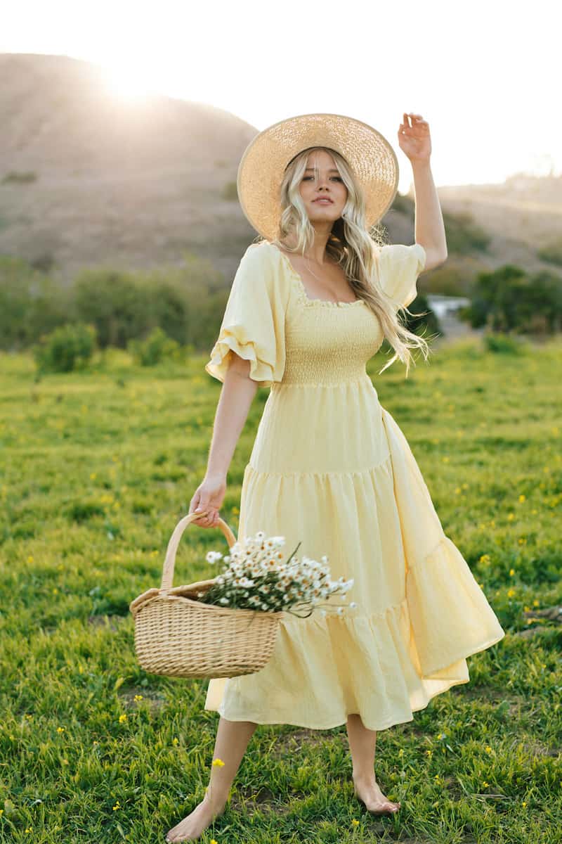 Trend Alert: Cottagecore Fashion Morning Lavender Trend Alert: Cottagecore Fashion Morning Lavender