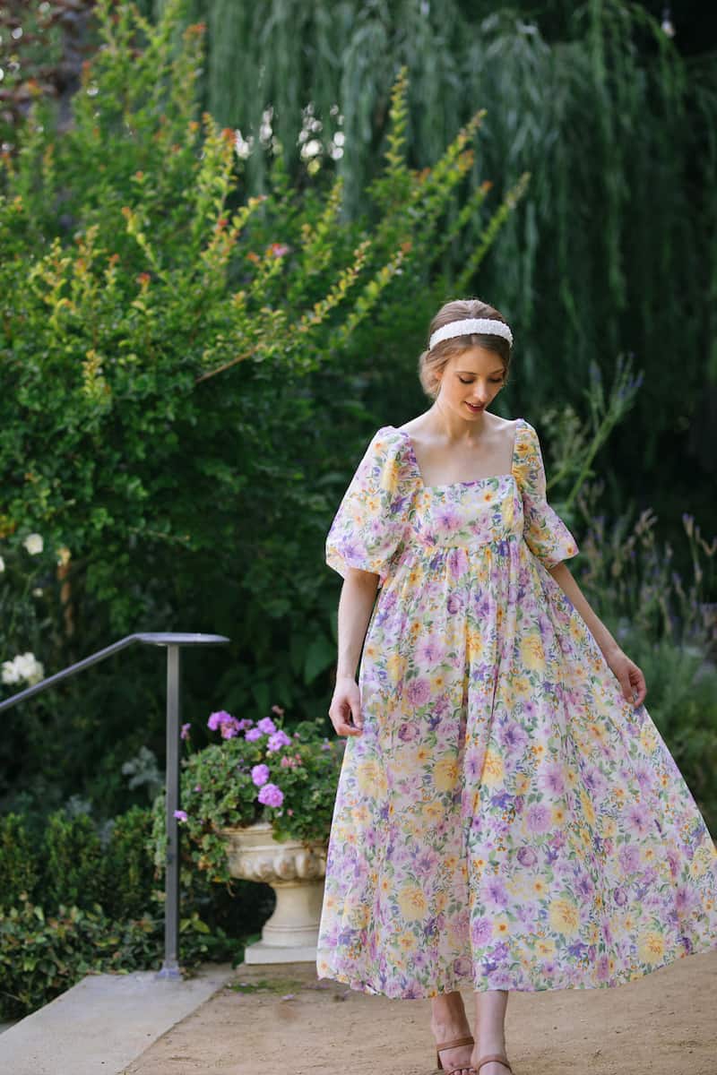 What to Wear to a Garden Party