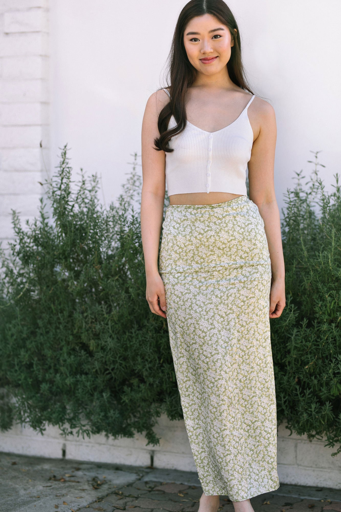 White floral flowy clearance skirt