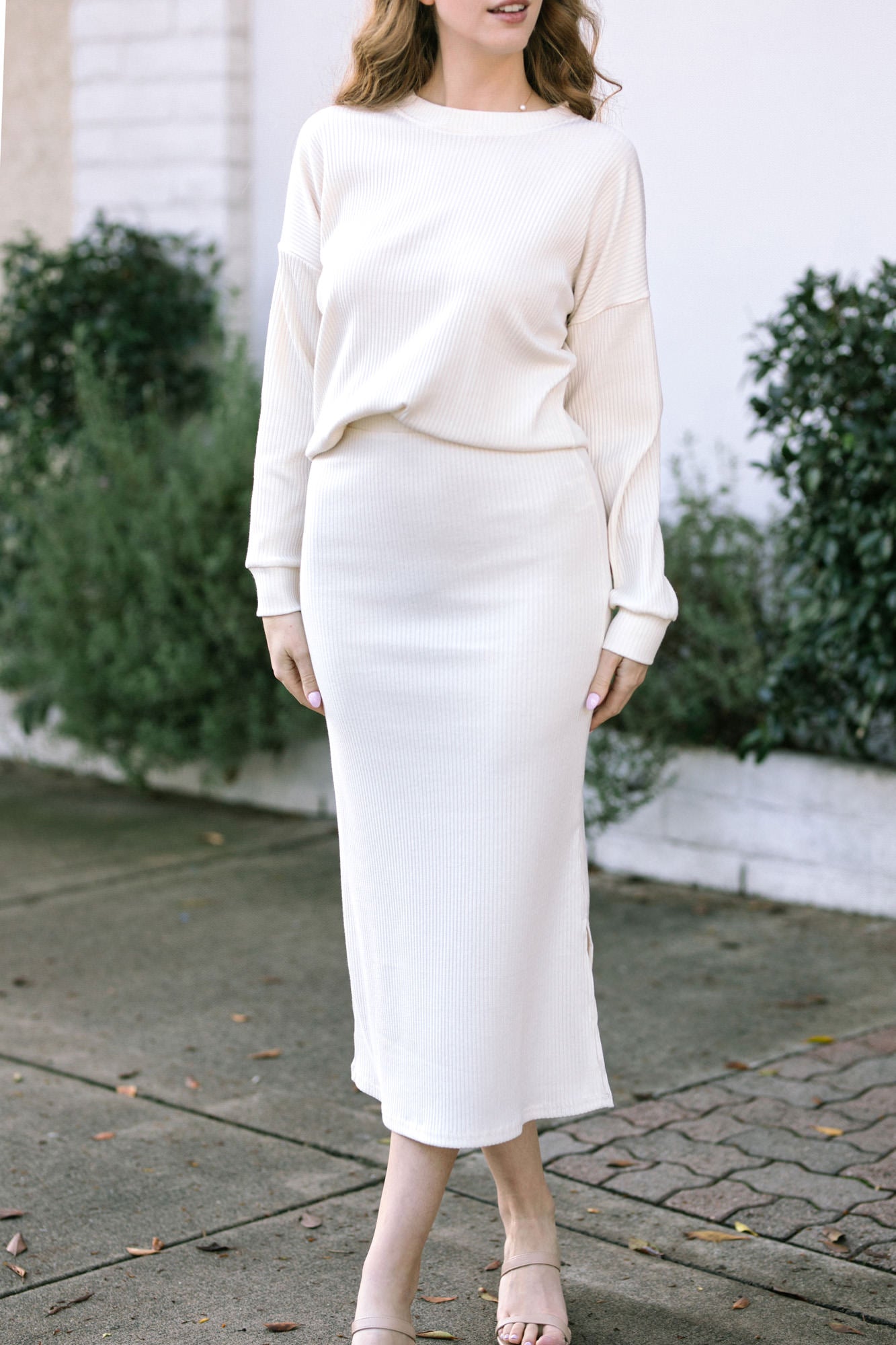 White midi 2024 skirt 01