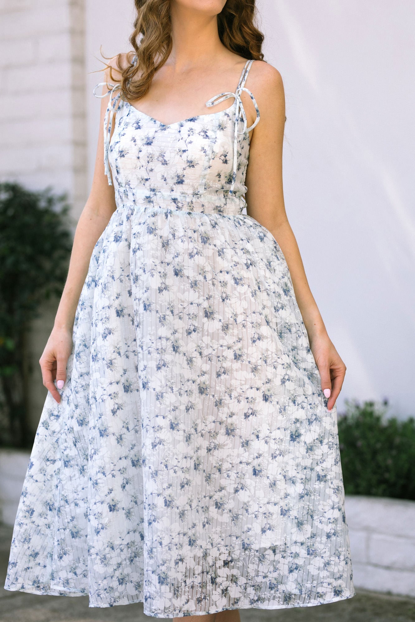 Lush Viviana Floral Midi Dress | Pacific City Lush Viviana Floral Midi Dress | Pacific City