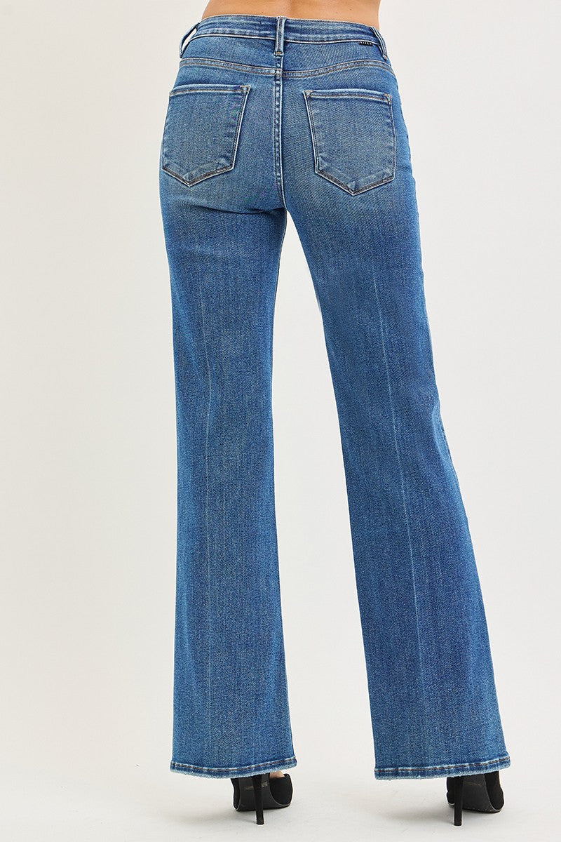 Wide flare, high-rise blue denim jeans with back pockets, suitable for a variety of body types.