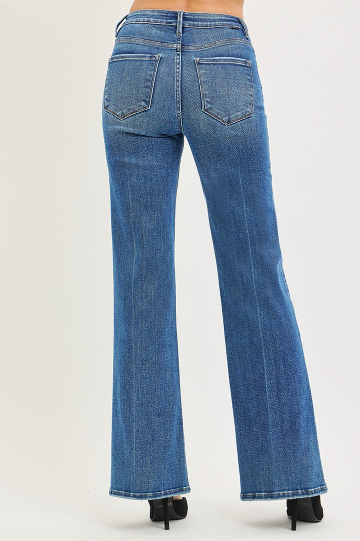 Wide flare, high-rise blue denim jeans with back pockets, suitable for a variety of body types.