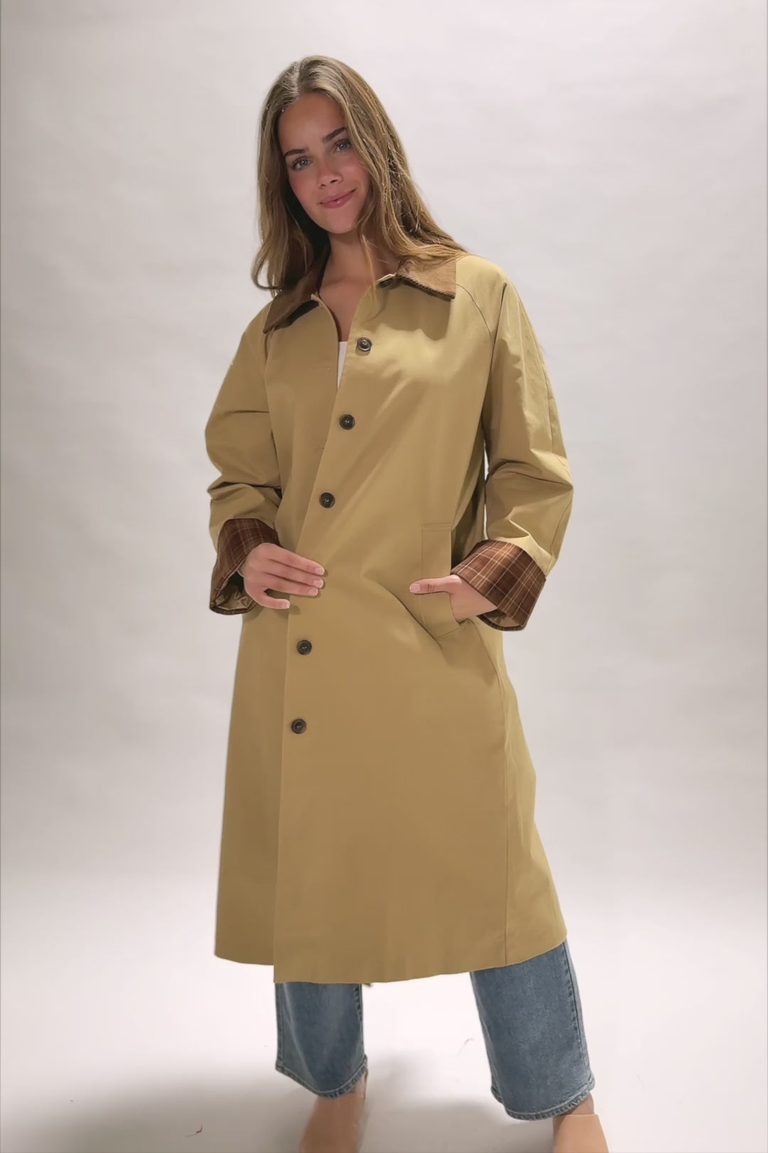 Ellis Corduroy Collar Coat