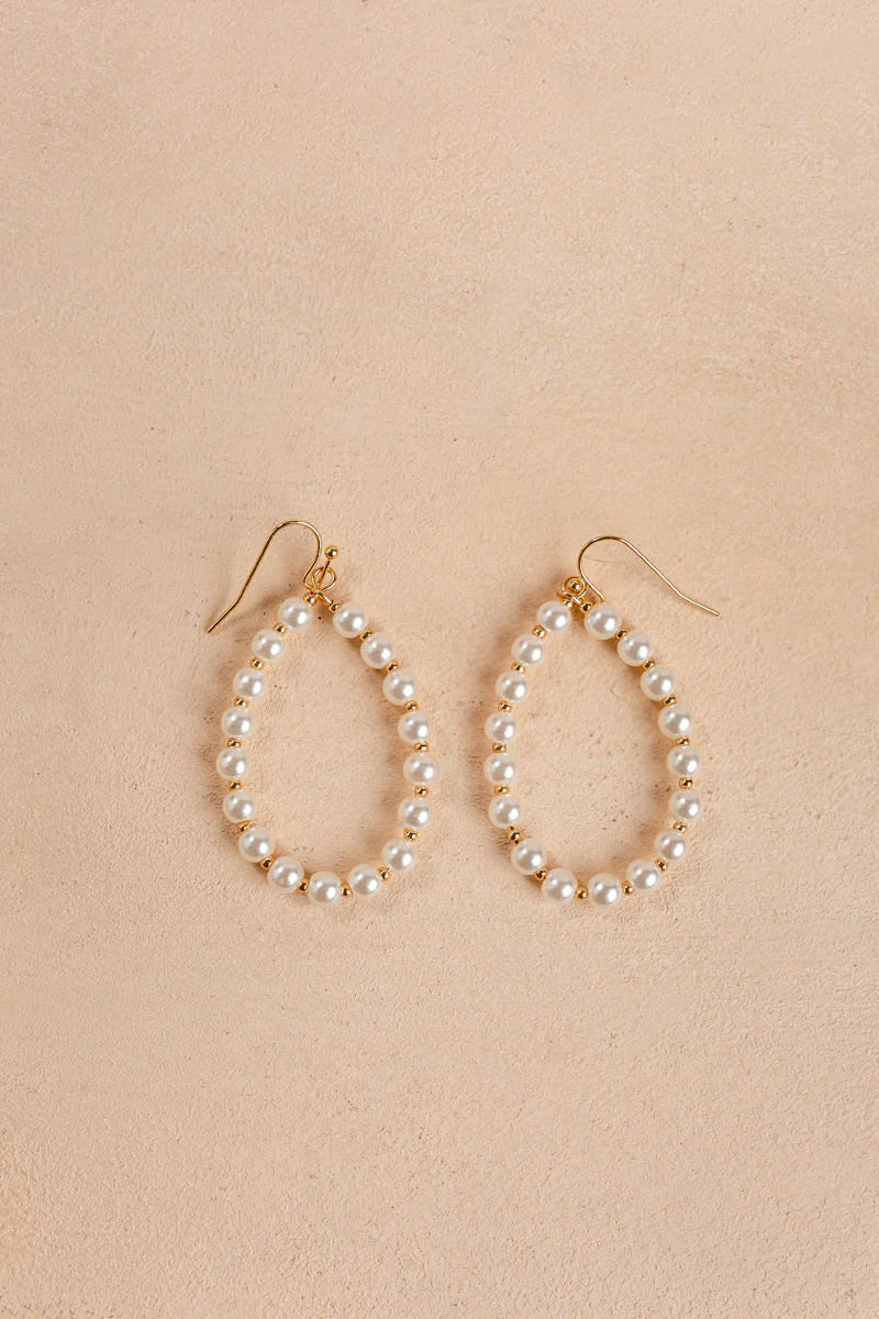 Sara Pearl Drop Earrings