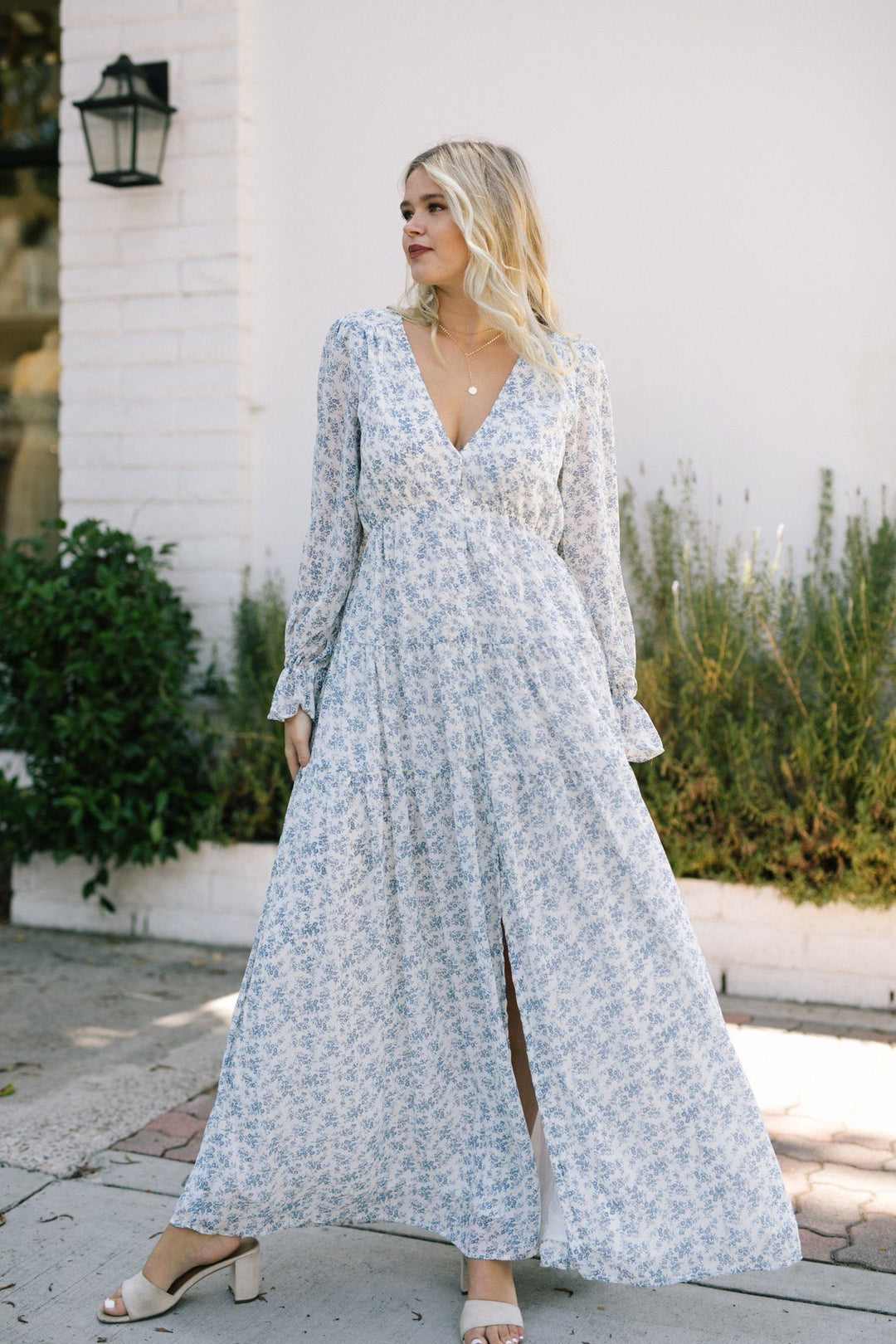 Kelsey Long Sleeve Maxi Dress Dresses Aakaa Blue-White Small 