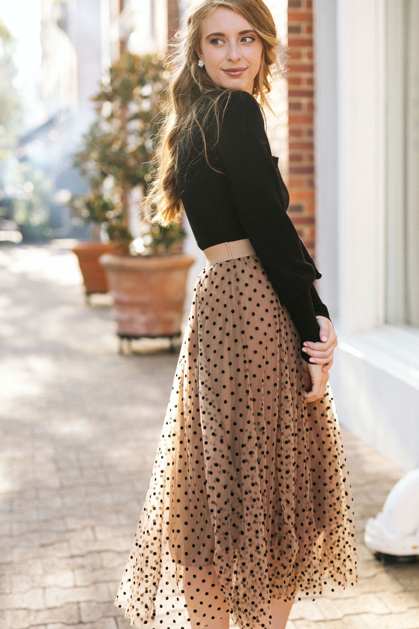 Dotted tulle midi on sale skirt