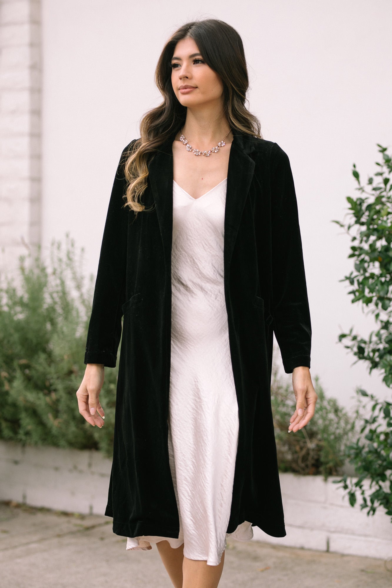 Black velvet duster clearance coat